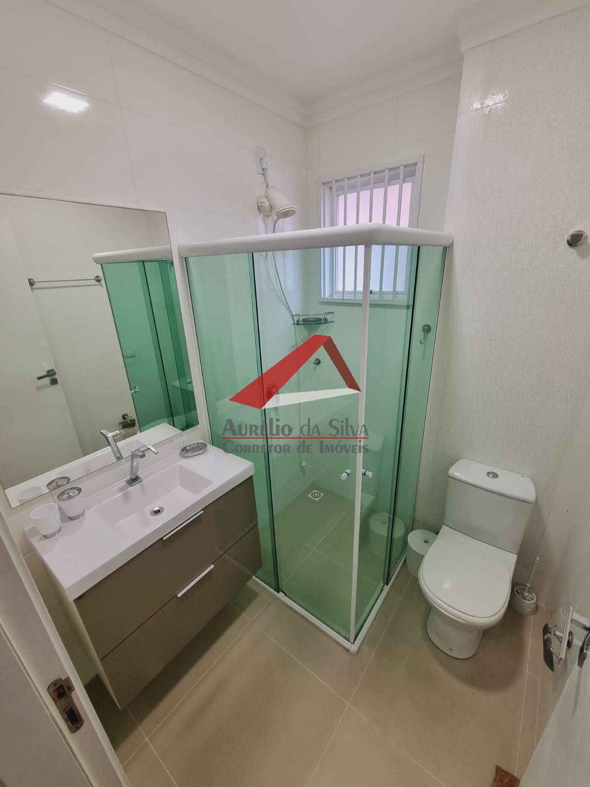 Apartamento à venda com 2 quartos, 75m² - Foto 12