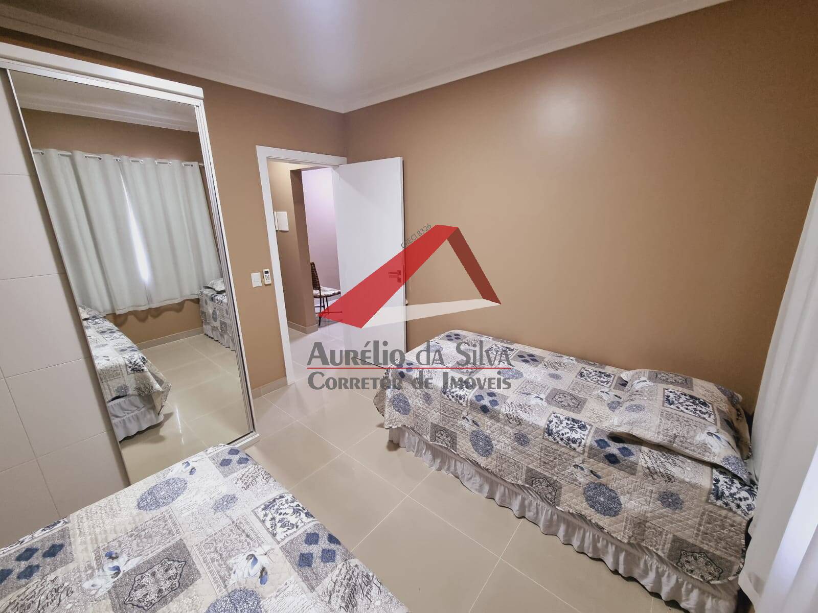 Apartamento à venda com 2 quartos, 75m² - Foto 18